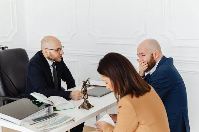 Conseils fiscaux pour particuliers et professionnels